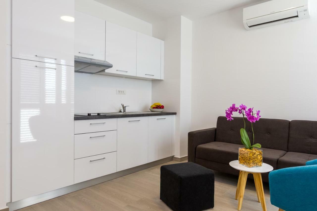 Cara Apartments Kožino Quarto foto